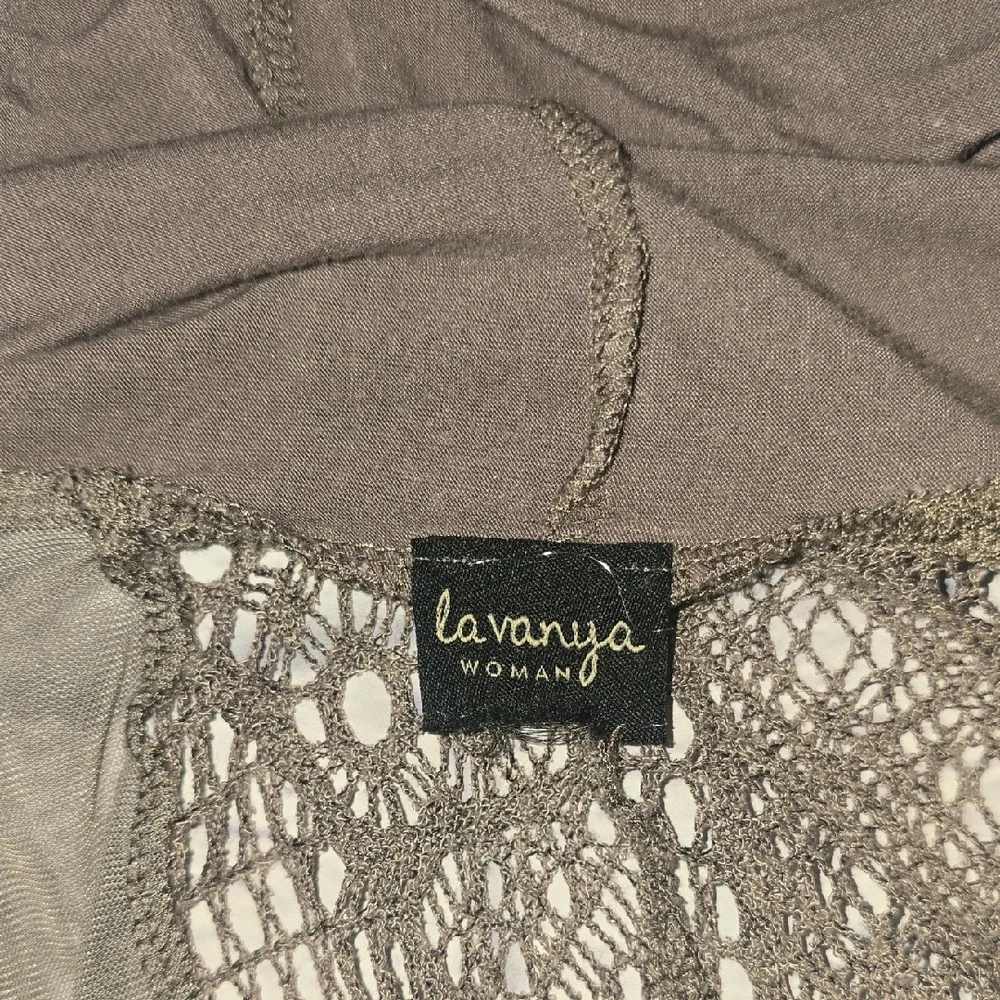 Elegant Taupe Open Front Cardigan - Picture 2 of 8